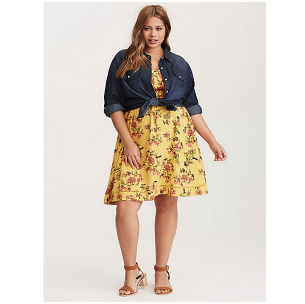 Torrid Yellow Midi Dress - Picture 2 of 4